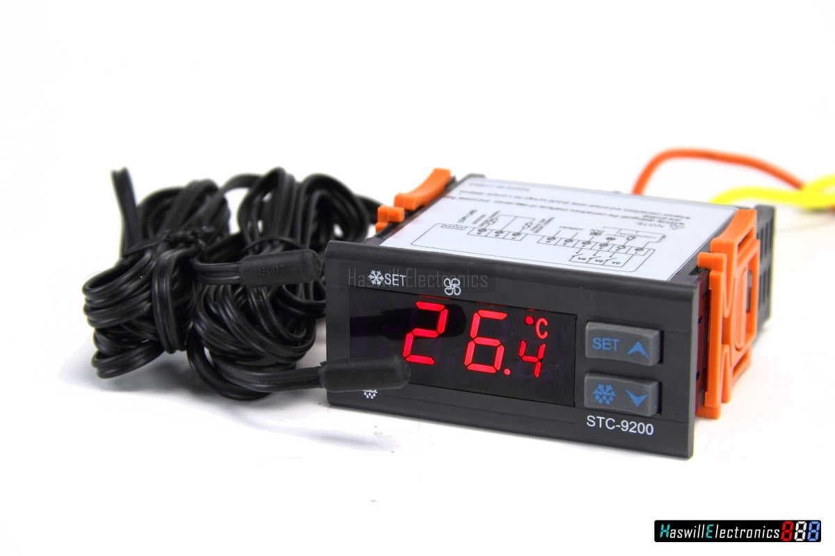 Termostat Elitech STC-9200 în funcțiune – afișaj LED cu temperatura