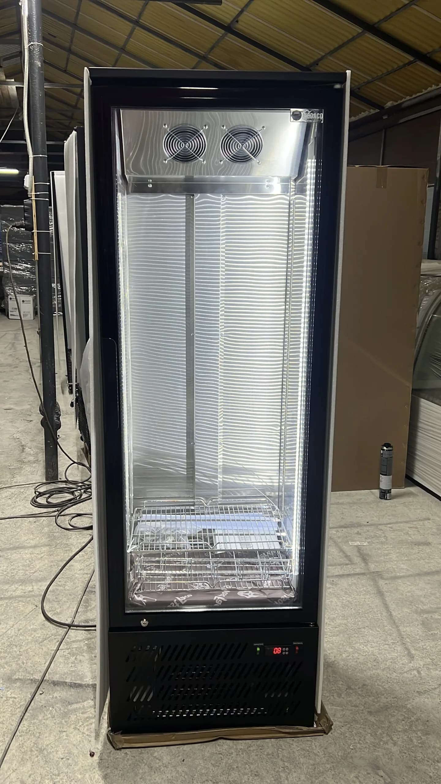 vitrina led